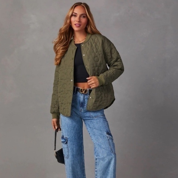 Vici Collection Promesa Kaitlin Quilted Floral Jacket Olive Green Size Large NWT - Picture 2 of 9